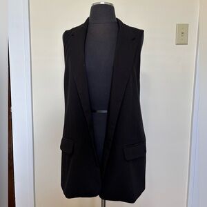 BB Dakota Black Sleeveless Vest